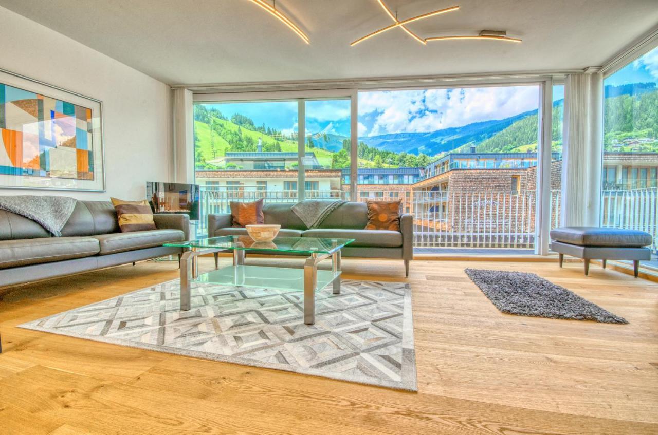 Penthouse Ari - By Alpen Apartments Zell am See Bagian luar foto